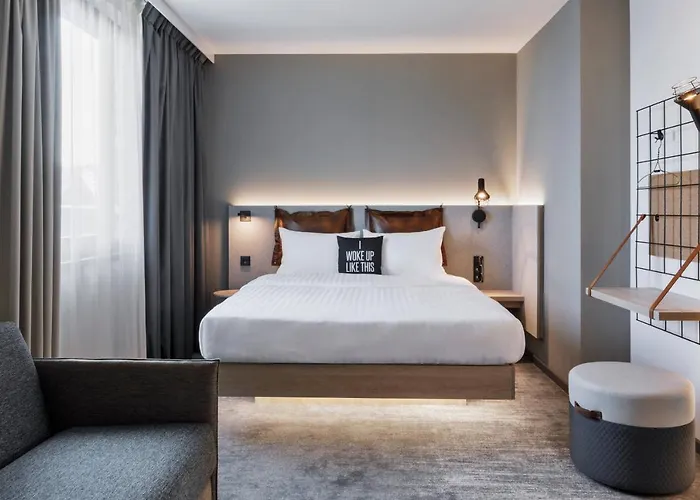 Moxy Hamburg City